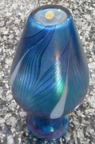 ROBERT HELD ART GLASS HAND MADE IN CANADA IRIDESCENT BLUE 10.  3 