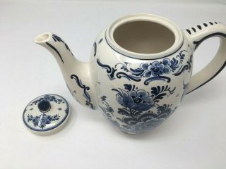 Delft Blauw Floral Designed Porcelain Tea Pot - Hand Painted and Hand Signed 2