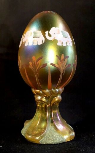 Fenton Hand Painted Elephants On Gold Carnival Egg Limited To 3000 3