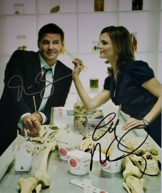 David Boreanaz & Emily Deschanel Hand Signed 8x10 Photo W/holo