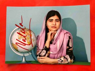 Malala Yousafzai Nobel Peace Prize 2014 Autograph Signed Photo 6x8