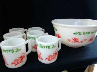 Set Of Vintage Tom And Jerry Hazel Atlas Milk Glass 1 Punch Bowl & 6 Cups 7 Pc.