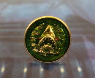 Vintage 1975 Jaws Movie Gold Promo Ring Old Stock Universal