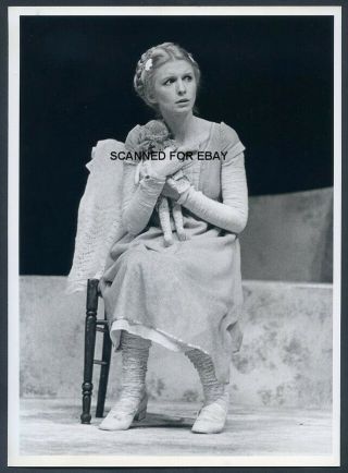Jane Asher As Ophelia - Very Rare Vintage Orig 1977 Press Publicity Photograph
