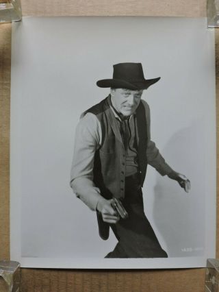 James Arness With A Gun Western Portrait Photo 1950 Wyoming Mail