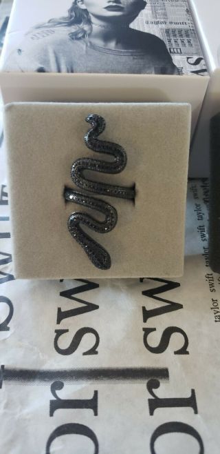 Iconic Taylor Swift Sterling Silver Snake Ring Purple and Black Corundum crystal 4