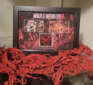 War Of The Worlds Tom Cruise Alien Red Weed Display Prop