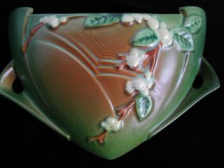 1946 Vintage Roseville Pottery Green Snowberry 1wp - 8 Wall Pocket Vase Usa