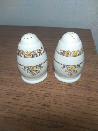 Spode China Buttercup Salt And Pepper Shaker - Old Mark - See Photos