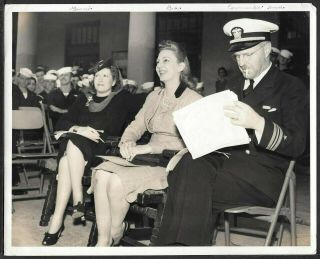 Gracie Allen Of Burns And Allen 1940s Candid Press Photo Navy Uniform