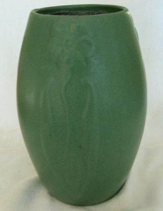 Zanesville Stoneware Pottery Green Vase,  Arts Crafts Design,  1920s,  Flower,  8.  5 "