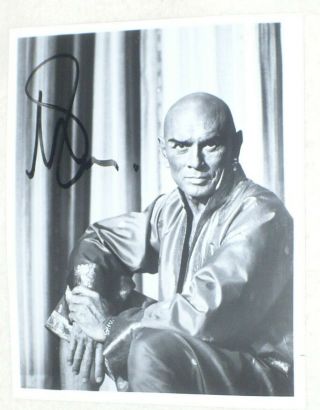 8x10 B&w Signed Photo Of Well Known Movie Actor Yul Brynner