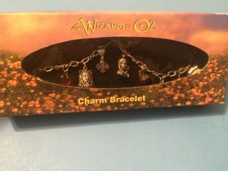 Wizard Of Oz Charm Bracelet 8 Charms Dorothy Lion Tin Man Warner Bros.  Studios