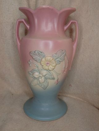 Hull Art Pottery 1940 ' s Wildflower Vase W - 18 12 1/2 