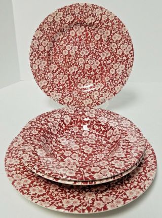 Churchill Calico Red Two Dinner Plates Two Soup Bowls Rare