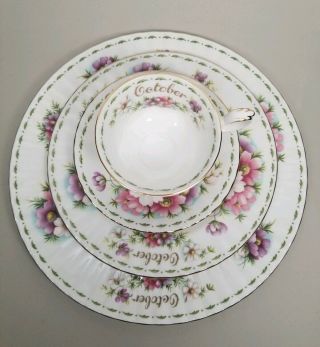 Royal Albert Flower of the Month Series OCTOBER Tea Cup Plate 4 pc Set COSMOS 2