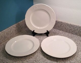 Mikasa South Hampton White Pattern 11 1/8 " Dinner Plates Set Of 3