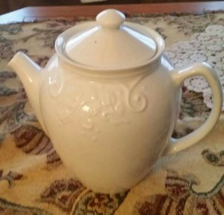 Princess House Veranda Porcelain Teapot 138