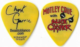 Alice Cooper Color/yellow Tour Guitar Pick