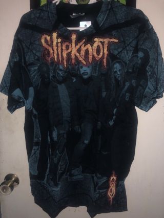 Slipknot Sicnes All Over Print 2010 Bravado Mens Large T - Shirt
