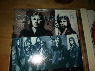 Foreigner Signed Cd Led Zeppelin Aerosmith Tom Petty Queen Bad Co.  Journey Yes