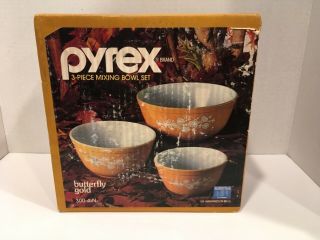 Vintage Pyrex Compatibles 3 Piece Mixing Bowl Set Butterfly Gold 300 - 4