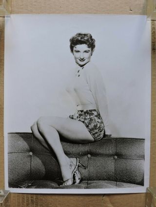 Carol Ohmart In A Tight Sweater Orig Leggy Pinup Portrait Photo 1956 Wild Party