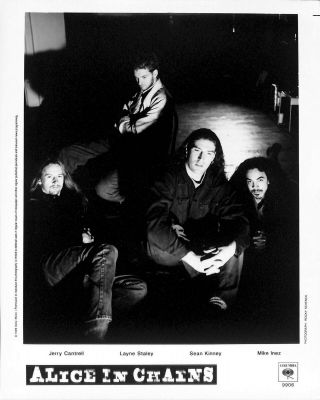 Alice In Chains,  5 Different Alice In Chains Promotional Photographs,  Aic Promos