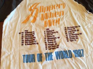 BON JOVI CONCERT SHIRT 1987 TOUR.  SLIPPERY WHEN WET.  SIZE L 5