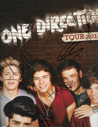 One Direction - Autographed 2013 Tour Book All 5 Autographed