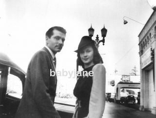 001 Vivien Leigh Laurence Olivier Candid On Street Taken By A Fan Photo
