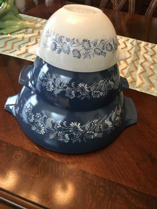 Vintage Set 3 Pyrex Colonial Mist Blue White Cinderella Mixing Nesting Bowls Usa