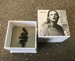 Official - Taylor Swift (black) Crystal Snake Ring,  - Soldout