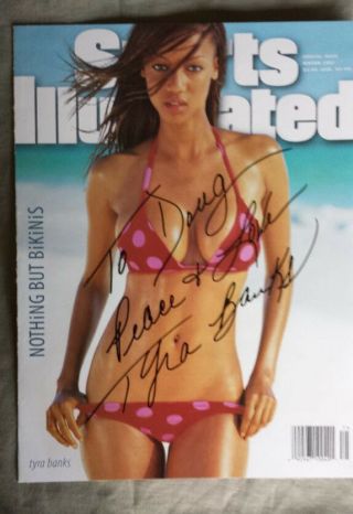 Tyra Banks Autographed Sports Illustrated Swimsuit Issue Cover 1997