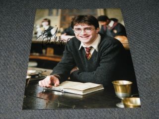 Daniel Radcliffe Signed 8x10 Photo Harry Potter Movie 1