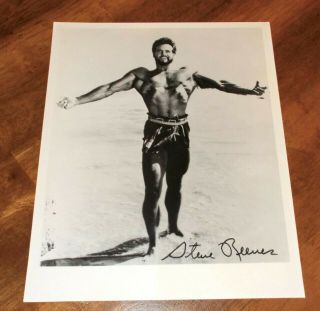Steve Reeves (1926 - 2000) Autographed 8 X 10 Glossy Photograph (hercules)