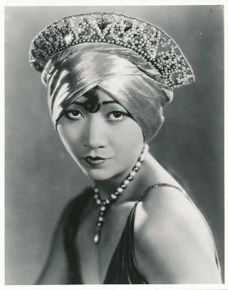 Anna May Wong Chinese Silent Starlet 1920s Paramount Portrait Photo