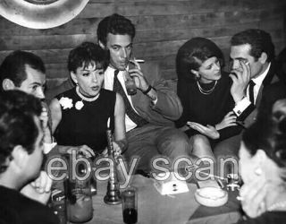 Judy Garland At A Party 8x10 Photo 99 - 8
