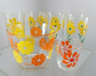 Retro Set Of 6 Sour Cream Drinking Glasses Daisy Flower Power,  Ice Bucket 70 