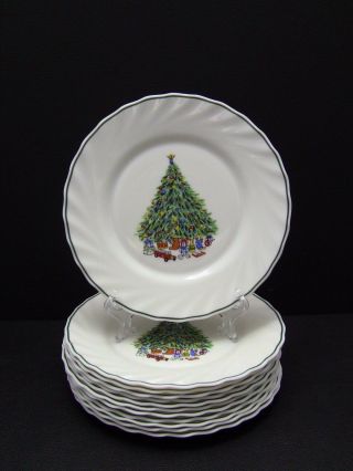 House Of Salem Noel Porcelle Christmas Tree Salad Plates / Set Of 12