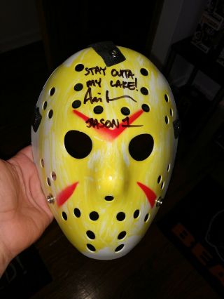 Ari Lehman Signed Friday The 13th Jason Voorhees Hockey Mask With Pristine Holo.