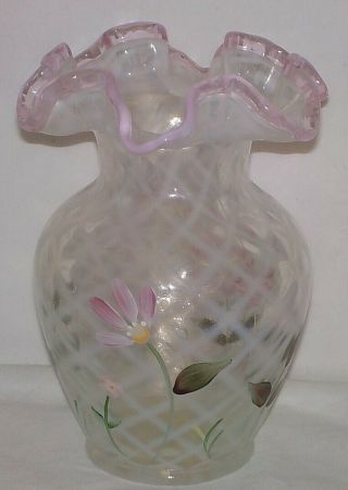 Fenton Art Glass Pink Crest Opalescent Lattice Vase Hand Painted 2