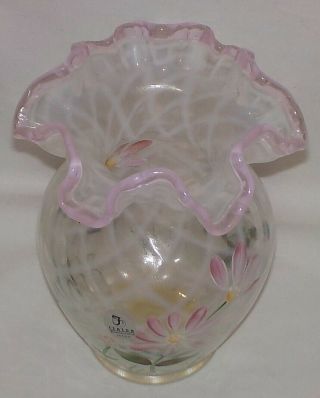 Fenton Art Glass Pink Crest Opalescent Lattice Vase Hand Painted 4