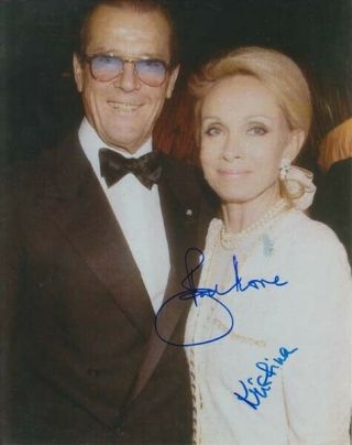 Sir Roger Moore & His Wife Kristina Double Signed Autograph 007 James Bond 1 - Off