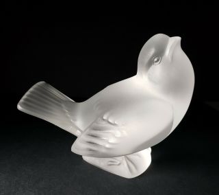 Vintage Lalique Crystal Sparrow Bird Paperweight 11606 Head Up,  Signed,  1946 - 77