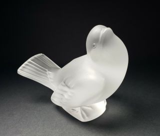 Vintage Lalique Crystal Sparrow Bird Paperweight 11606 Head Up,  Signed,  1946 - 77 7