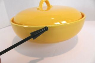 Vintage Homer Laughlin Rythym yellow Covered Casserole dish MCM Fiesta ware 3