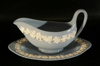 Wedgwood Queensware Cream On Lavender Shell Edge Gravy Boat Attached Underplate