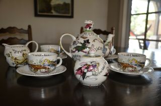 Complete Alice In Wonderland Classic 12 Piece Tea & Coffee Set By Paul Cardew