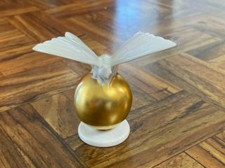 Rare Vintage Rosenthal White Butterfly On Gold Ball Figurine 831 Selb